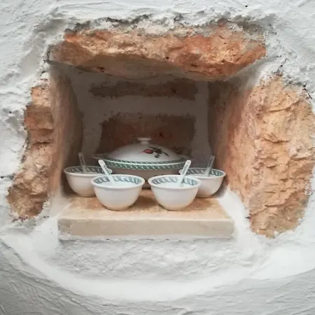 Trullo Alessandro E Raffaela *