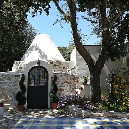 Holiday home Trullo Alessandro E Raffaela