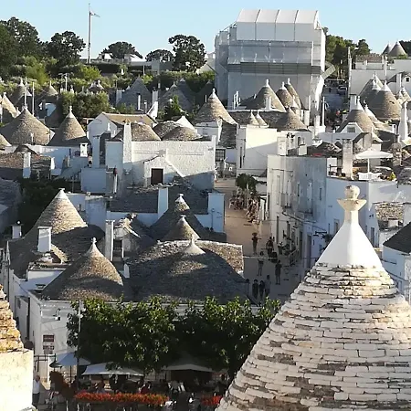 Holiday home Trullo Alessandro E Raffaela *