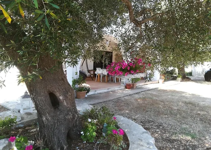 Holiday home Trullo Alessandro E Raffaela